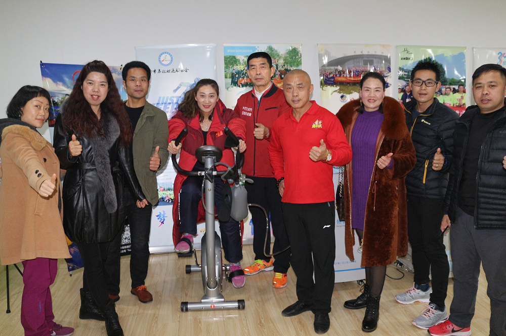 圖四：合肥馬協(xié)為智能化低氧呼吸訓(xùn)練系統(tǒng)點贊